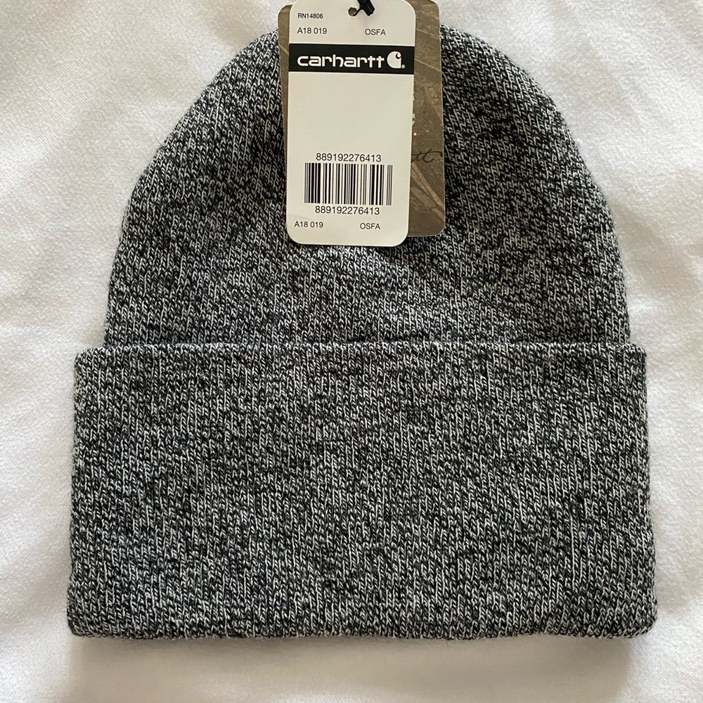 BRAND NEW Carhartt Hatt WITH TAGS!!! Never been worn! Grey & Black!